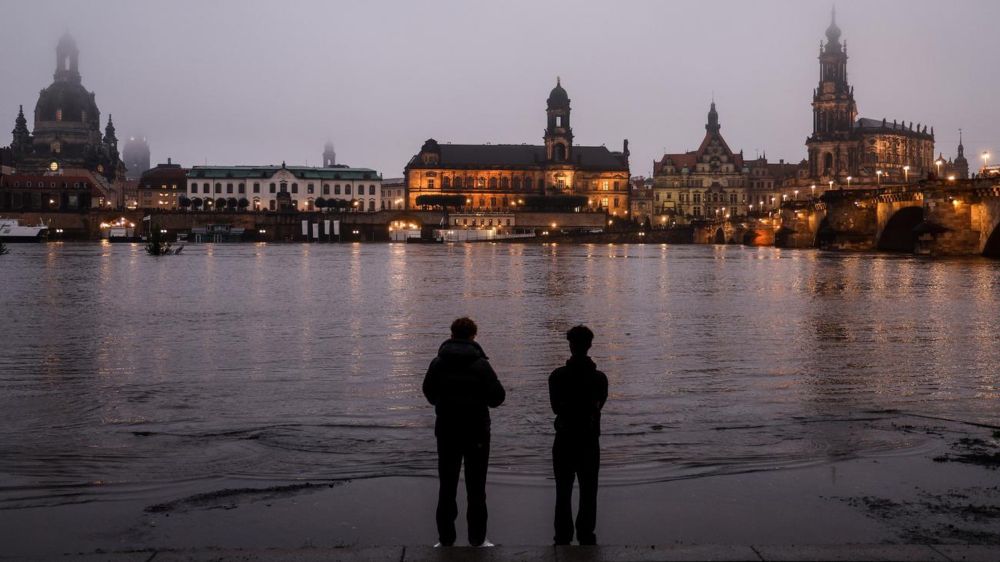 Hochwasser: "Pläne und reale Meteorologie klaffen auseinander?" "Ja!"