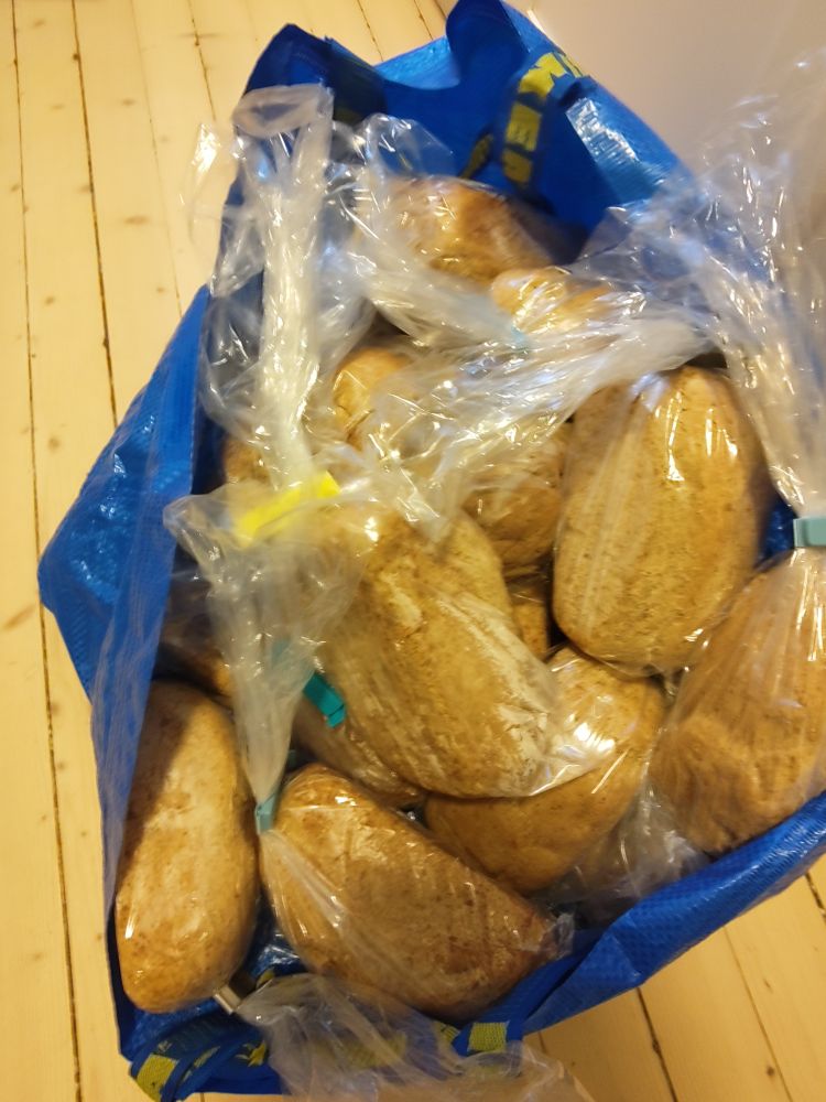 Bag of holding full of bread