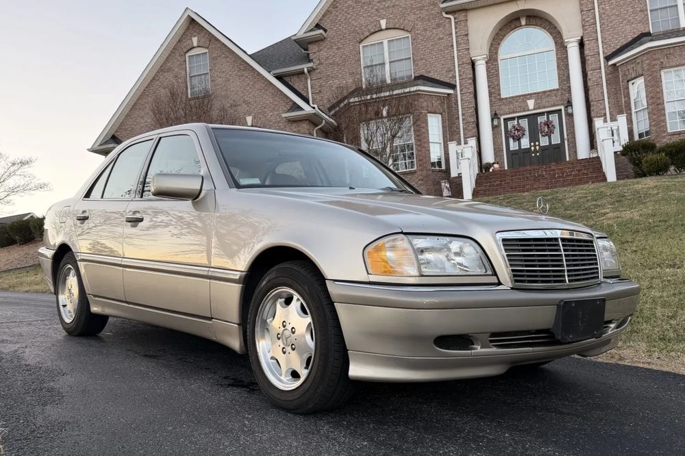 1998 Mercedes-Benz C230