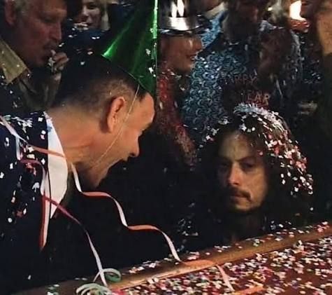 Forrest Gump screaming at Lieutenant Dan at a New Years party