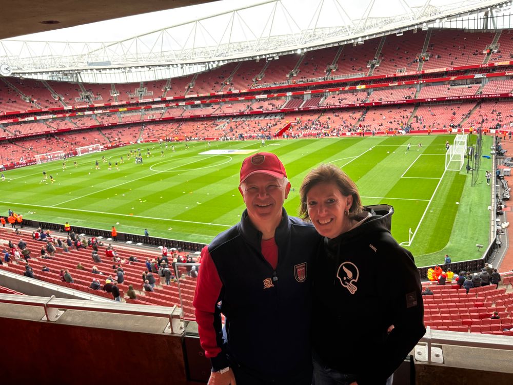 Andrea and Steve at Emirates 