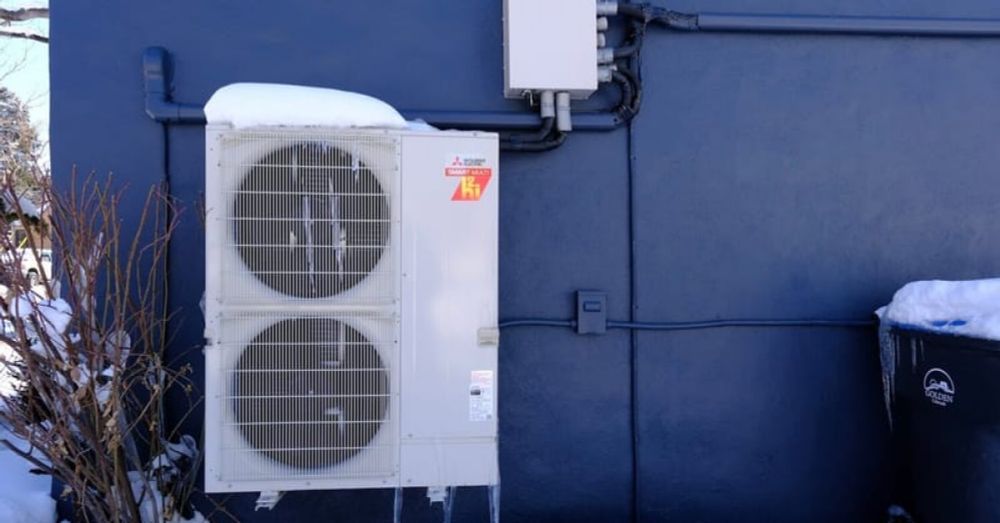 Heat pumps outsold gas furnaces again last year — and the gap is…