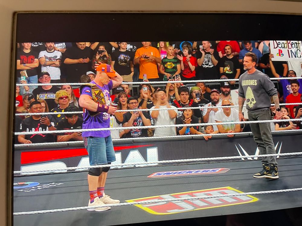 monday night raw