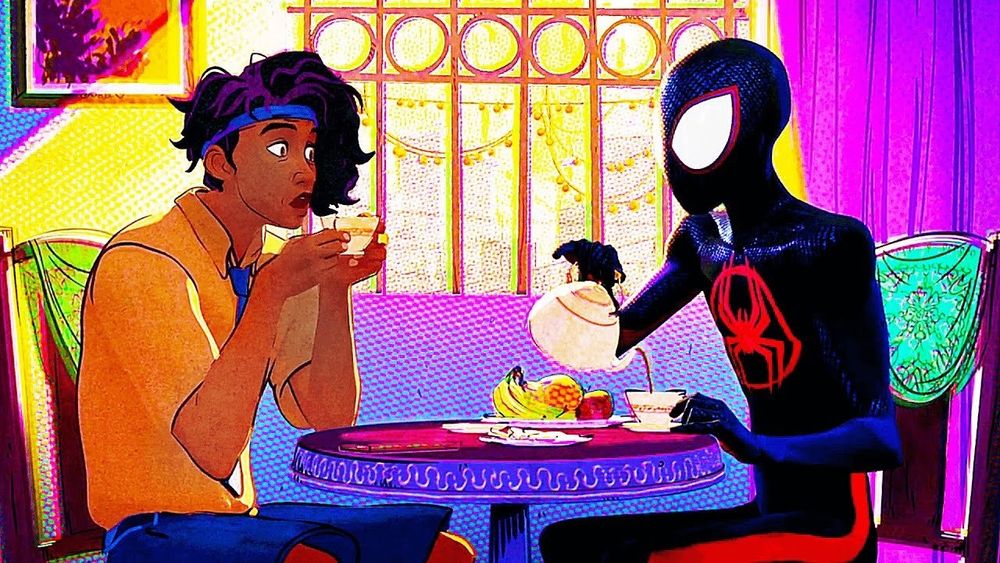 Image du film Across the Spiderverse où Miles Morales dit du Thé Chai et où Pavitr le reprend sur le fait que Chai veut dire Thé