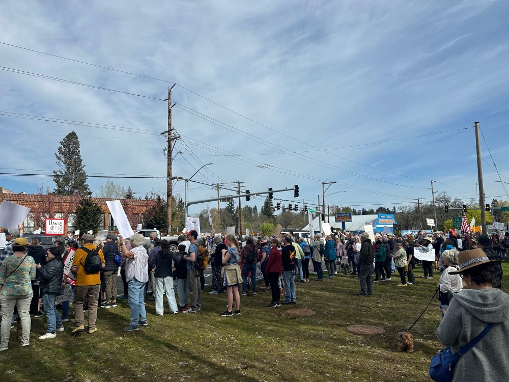 Mass protest in Tigard