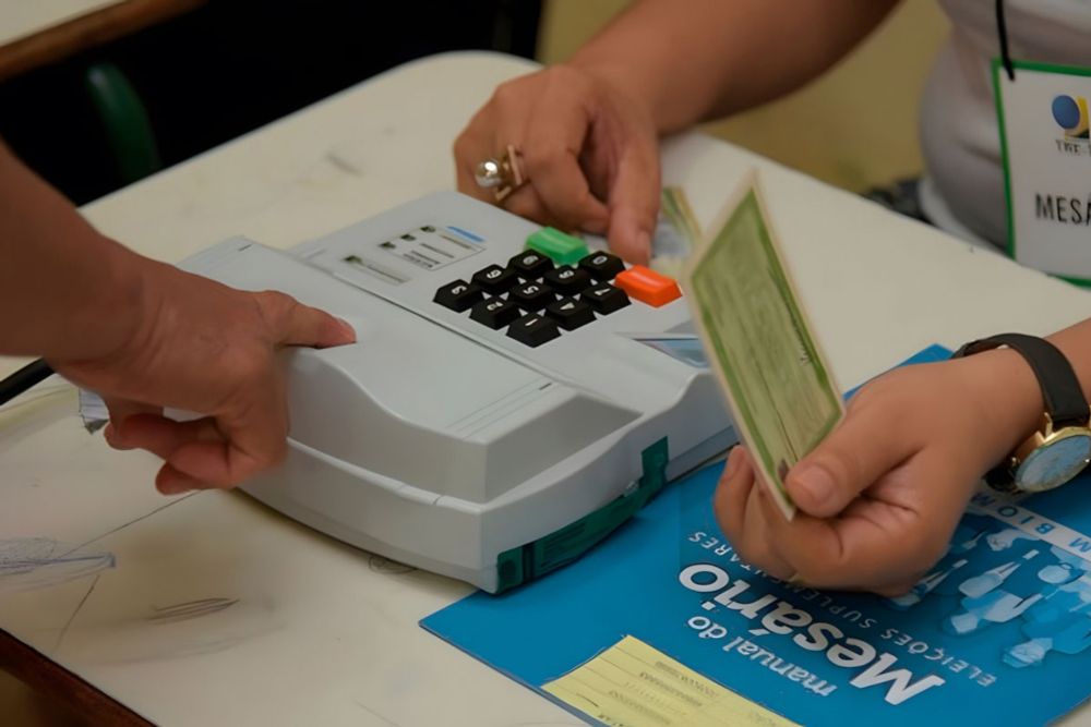 Vai trabalhar nas eleições? Você tem direito a benefícios. Veja quais são!