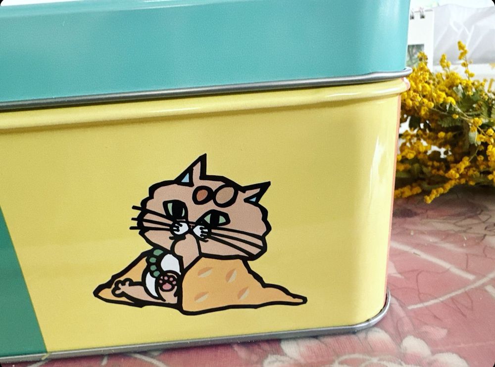 猫部 cat  食べちゃった