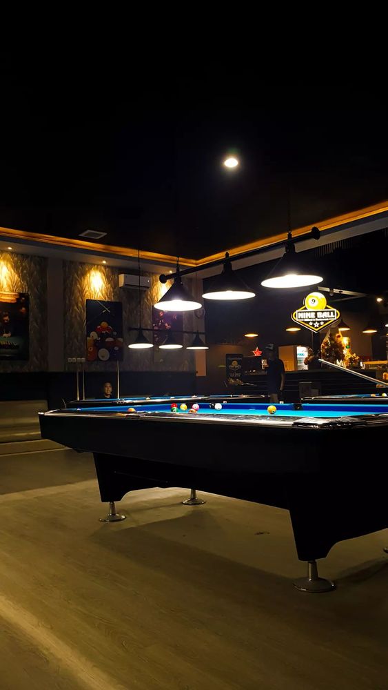 nine ball billiard n cafe, jember ID