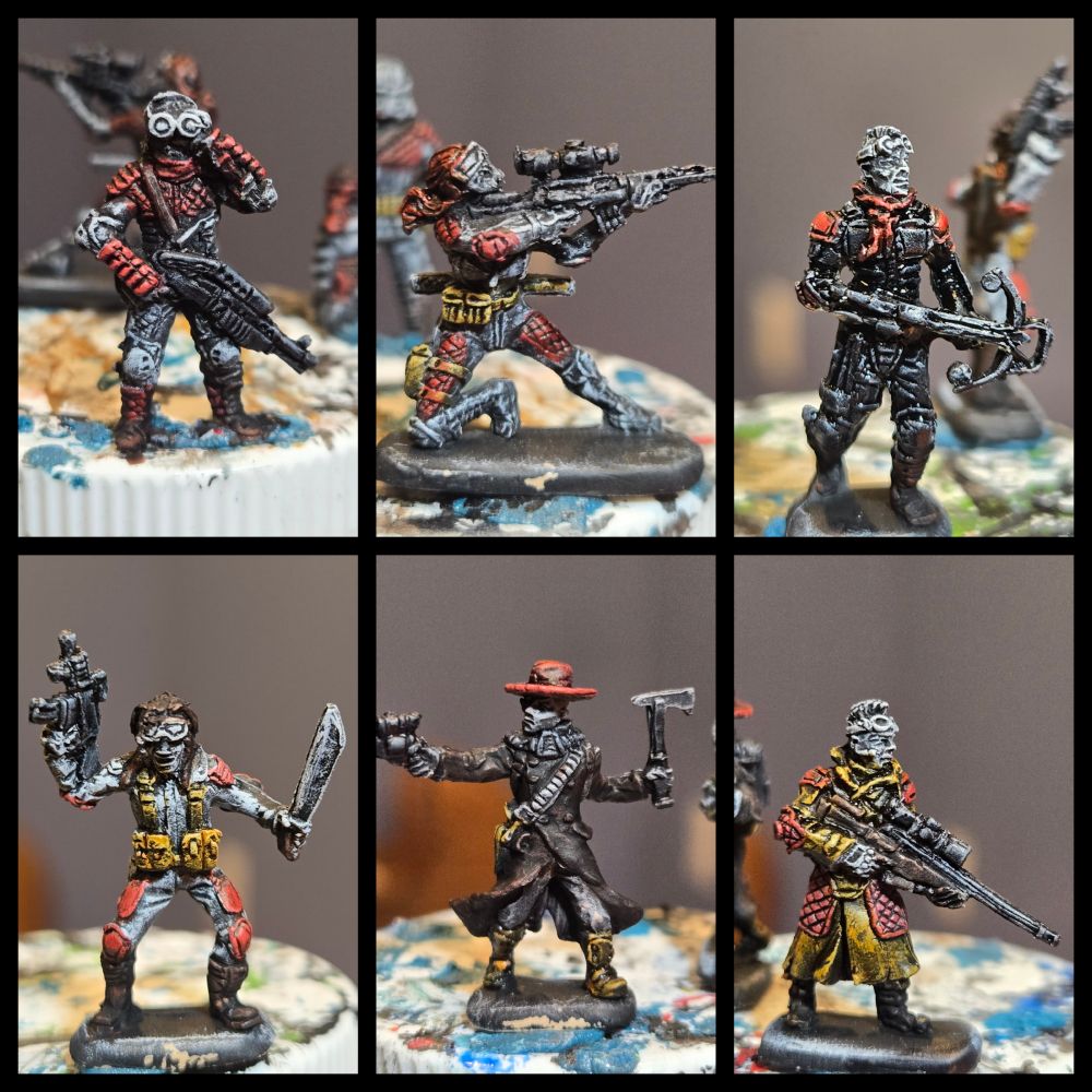 Dark Alliance Stalkers painted a little bit. 