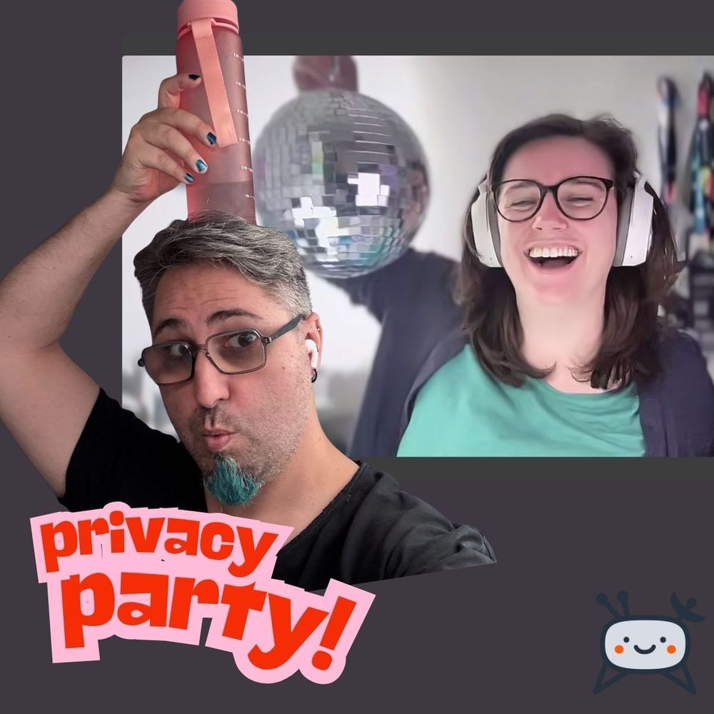 Lisa holding a mirror ball and Daniel makes fun with his bottle. Screenshot from Zoom and Selfie. Text: privacy party!
