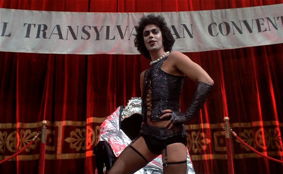 Tim Curry como Frank N Furter no filme The Rocky Horror Picture Show