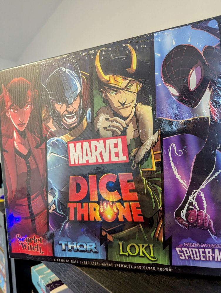 Board game cover of Marvel Dice Throne.