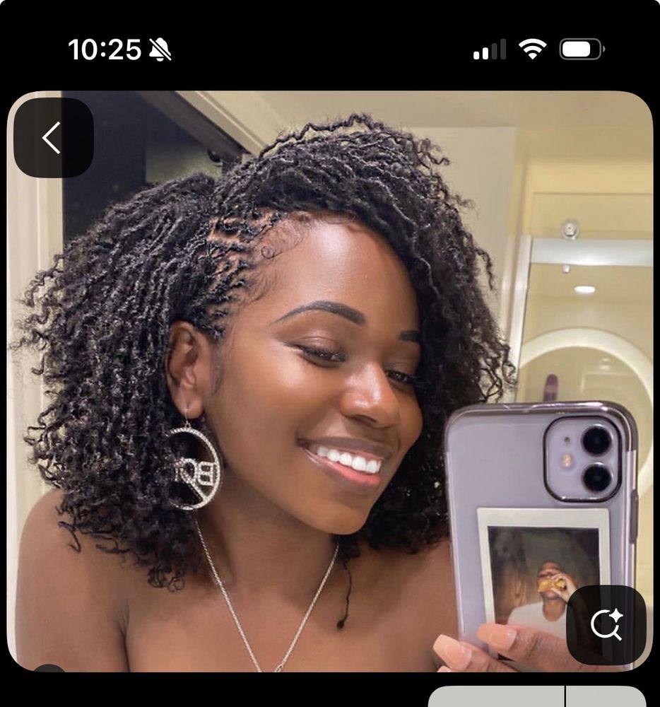 Woman with micro locs. Screenshot from Pinterest.