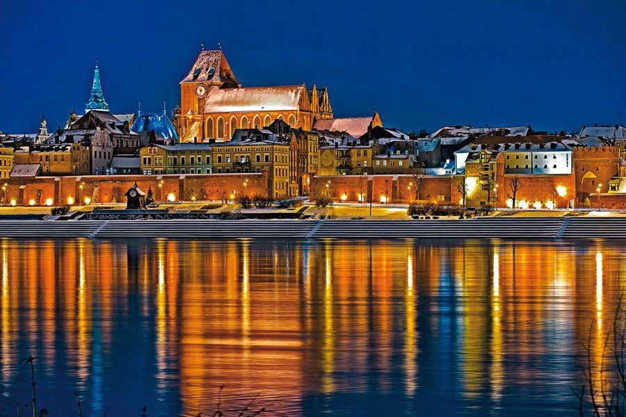 a picture of Torun old town in winter