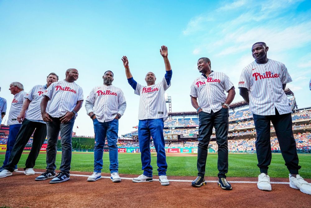 Shane Victorino salutes the crowd as his name is announced during tonight's pregame ceremony.