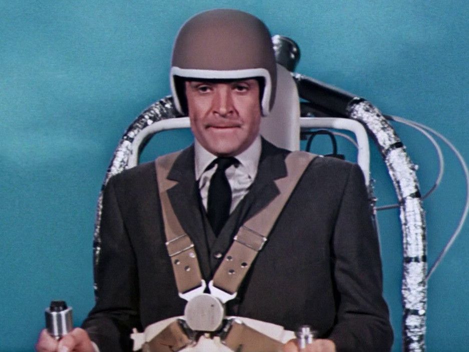 James Bond in Rocket Belt