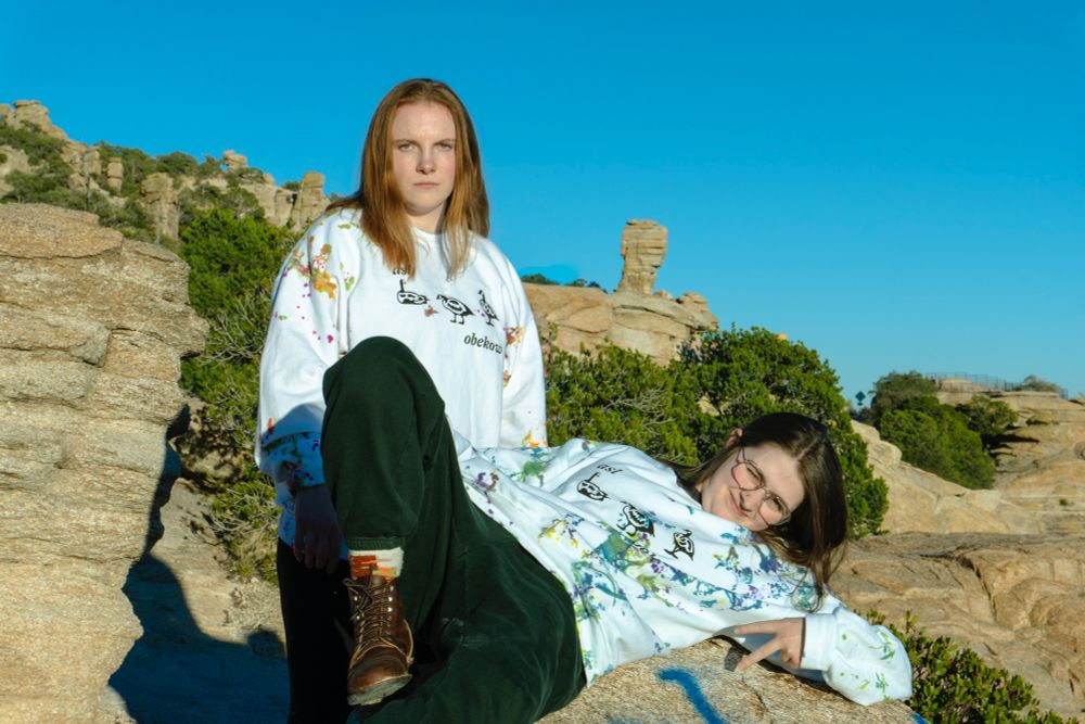 Sigma Crewneck in Forest Tint (left) and Sigma Crewneck in Brain Freeze (right)