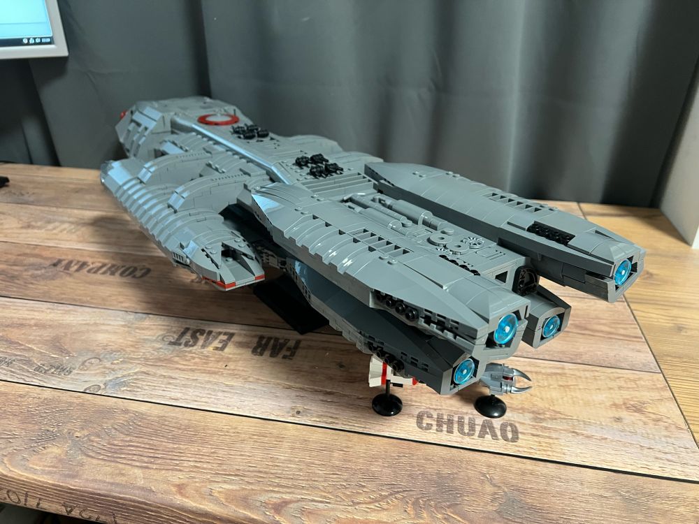 Brick build Battlestar Galactica 80cm long, made by BlueBrixx from 3700 bricks. Accompanied by two tiny Viper Mark 2 and a Cylon Raider - aft view