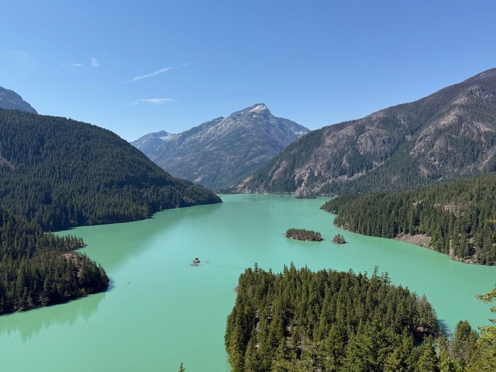 diablo lake in the summer 