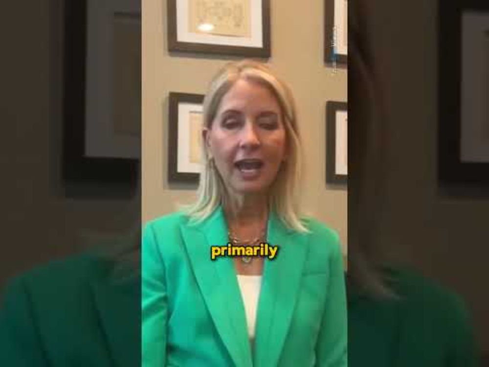 INSANE Republican Congresswoman believes climate change is fake