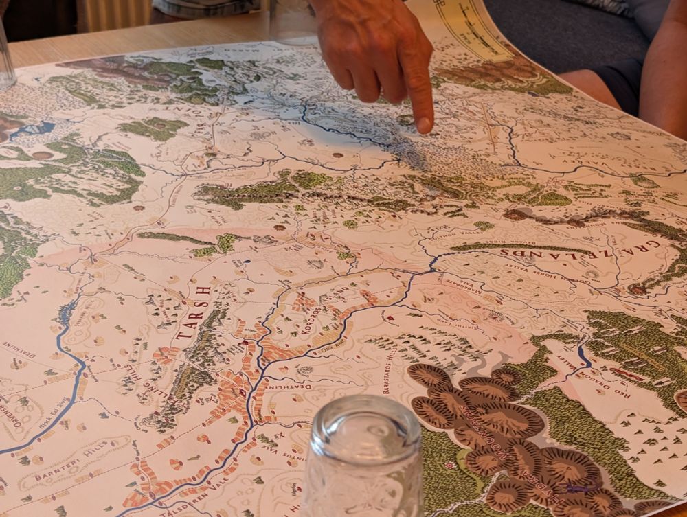 Une carte de Glorantha.