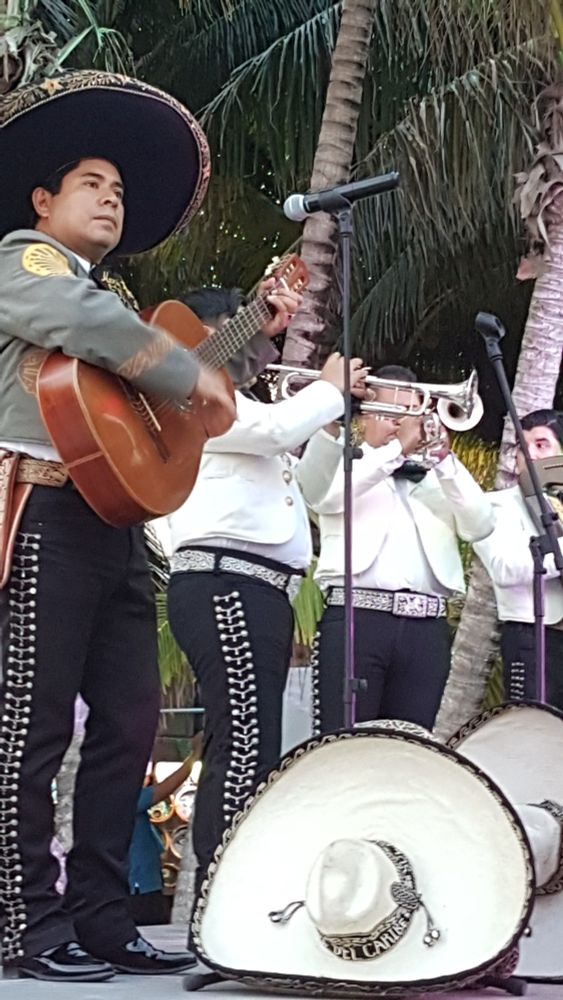 Mariachi Band