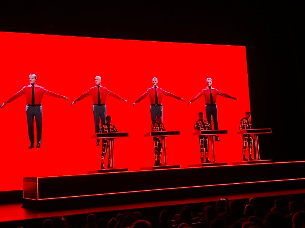 Kraftwerk - Robots