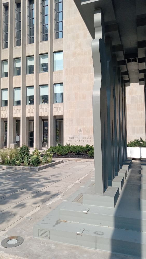 Ontario court house at 361 University Ave
