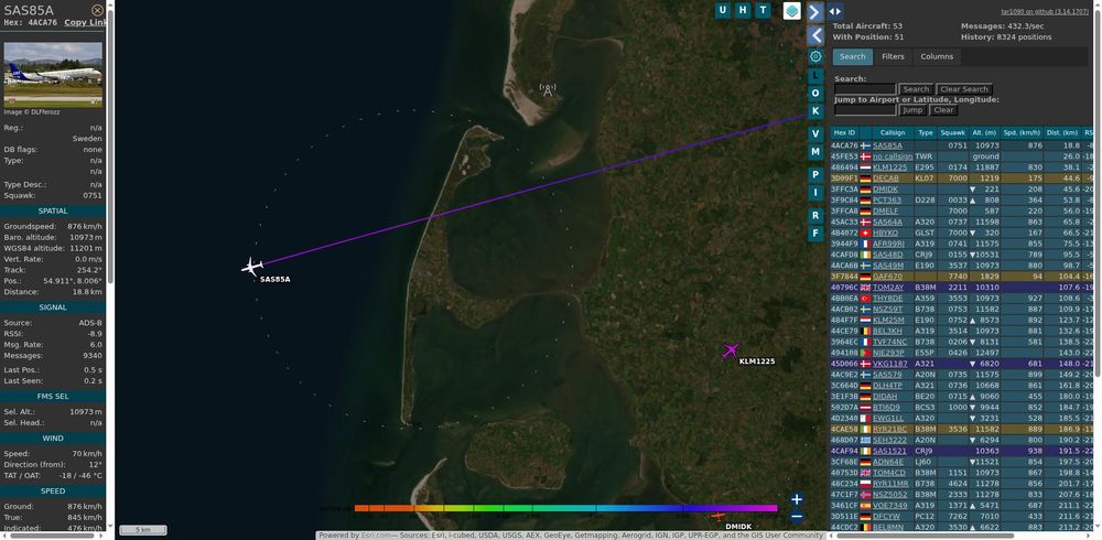 Map image with captured plane.