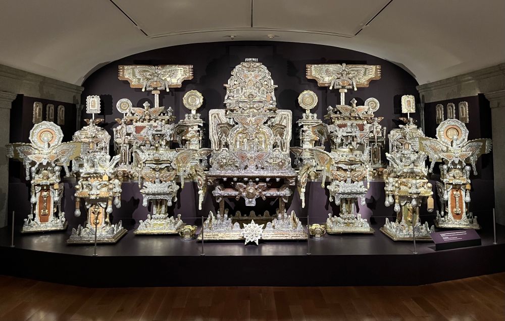 James Hampton’s Throne of the Third Heaven of the Nations' Millennium General Assembly