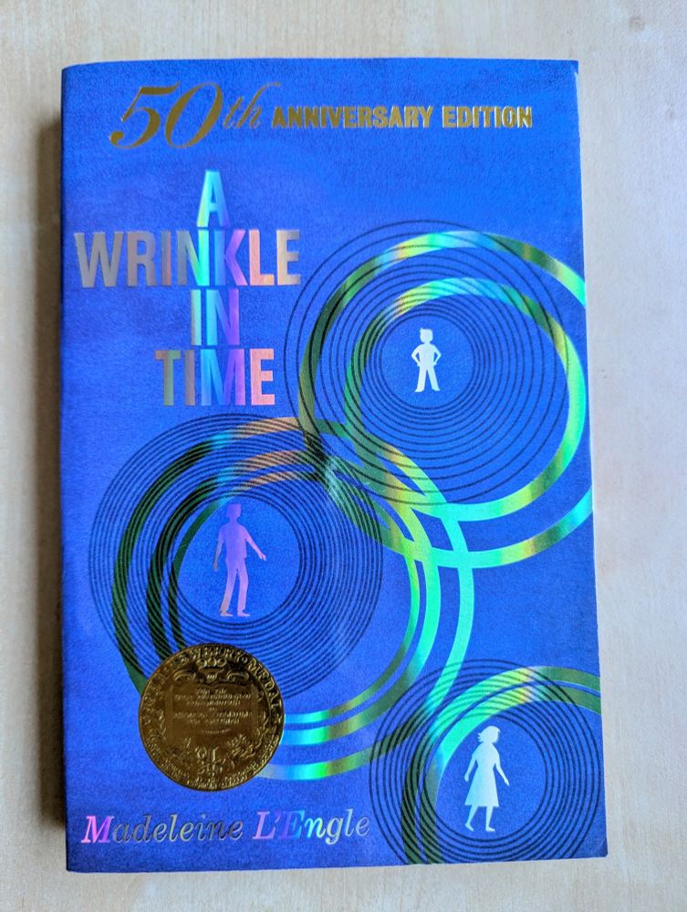 A WRINKLE IN TIME blue book cover 