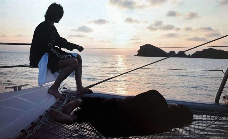 foto de jimin e jungkook na sua viagem pra Jeju, Coreia do sul durante o programa deles Are You Sure?!