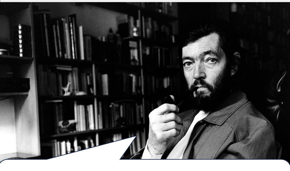 a photograph of a bearded Julio Cortazar, probably sometimes in the 1970s, sitting and smoking a pipe in front of a bookshelf, with a speech bubble coming downward from his mouth as though he is pronouncing the sentence being quote tweeted