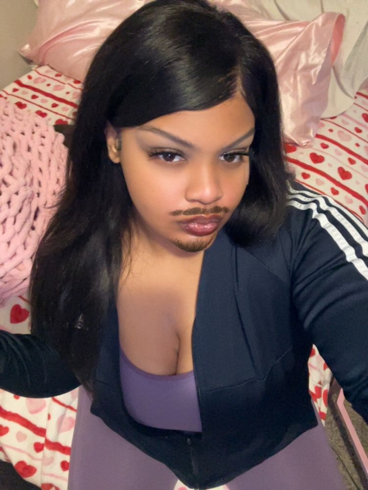 not me, this is my boyfriend. definitely not me