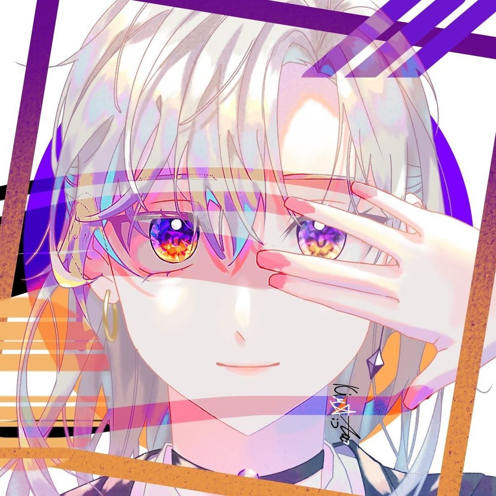 보라색과 노란색 그라데이션의 기울어진 네모 선 배경에 백발 장발 쉼표머리 똥머리 아메트린 보석안(보라색,노란색이 함께 있는 색상)과 캐기준 좌측 보라색 다이아몬드형 귀걸이 우측 금색 링귀걸이 목에는 보라색 원형의 펜던트위 흰색 꽃잎 5개가 있는 초커를 찬 캐릭터가 뿌연 화면을 눈쪽에서 손으로 닦아 선명하게 만드는 포즈를 취하고 있다 캐릭터의 얼굴, 목까지 그려져 있으며 목의 오른쪽에는 그림을 그린 테스터님의 싸인이 세로로 있다 테스터님의 커미션 그림