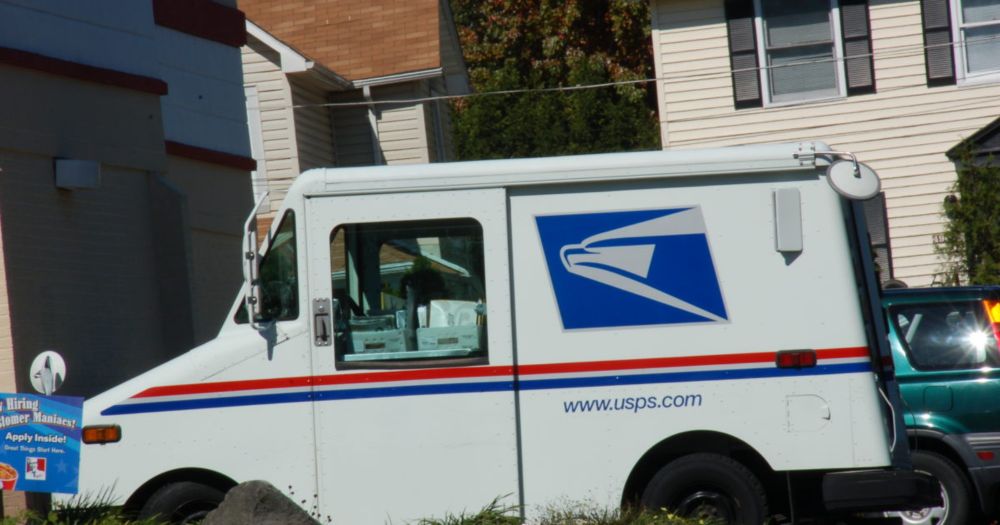 CREW urges USPS Board of Governors to fire Louis DeJoy - CREW | Citizens for Responsibility and Ethics in Washington