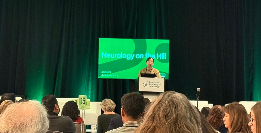 Dr Sarah Song speaking at Neurology on the Hill