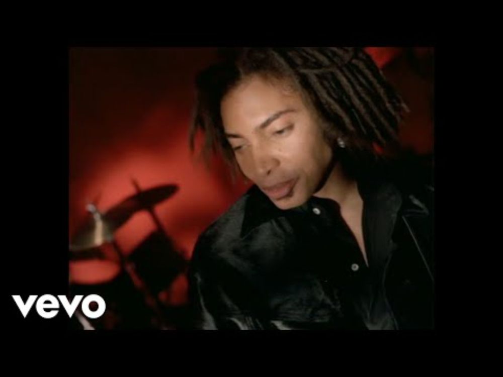 Sananda Maitreya - She Kissed Me