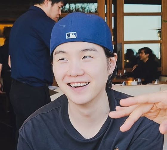 Yoongi. Perfect, beautiful, smiling Yoongi. Toofs out smile. Wild eyebrows. Earrings in. Ball cap on. The most wonderful human to exist. Yoongi.