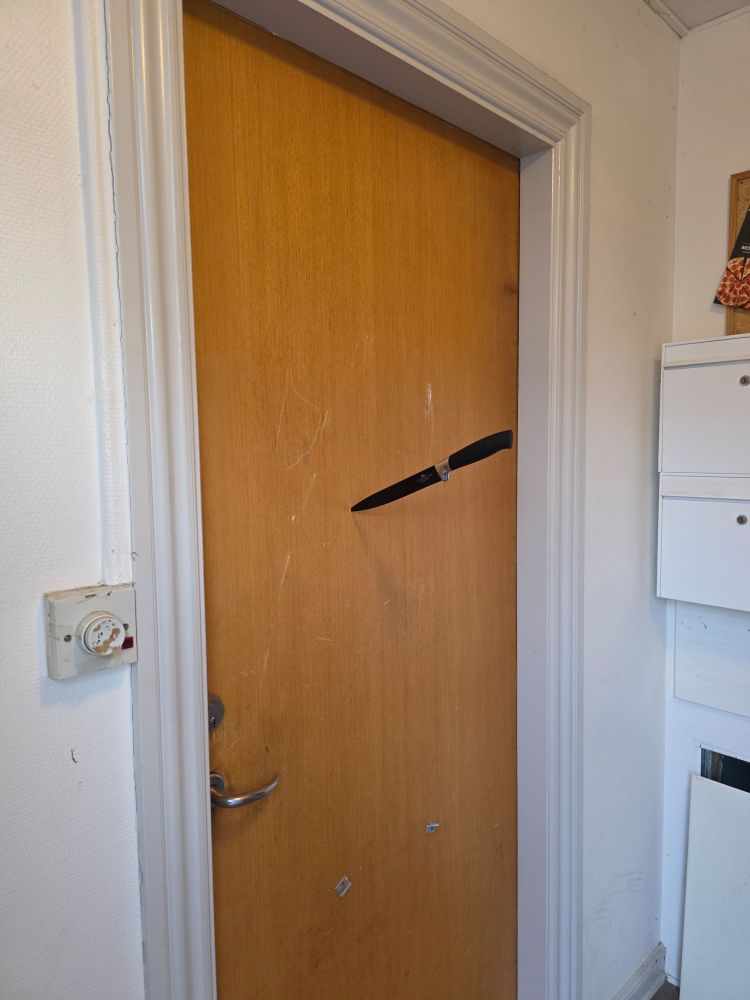 knife in a door