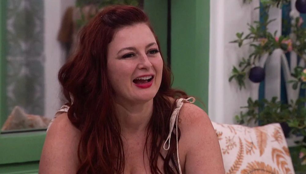 Rachel from BB27 smiling 