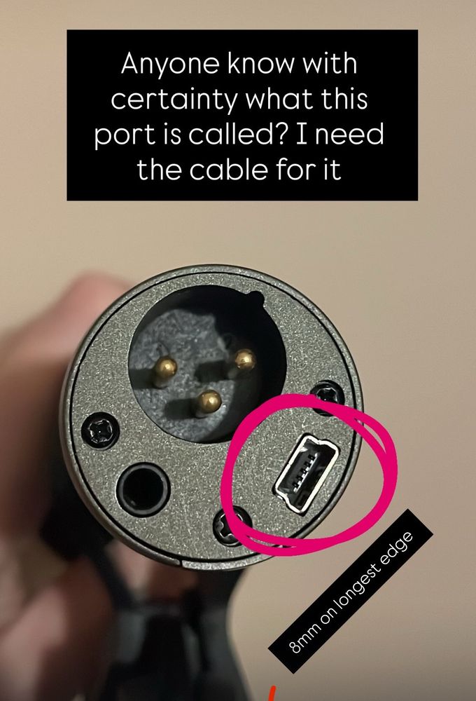 Photo of the end of a mic with different ports