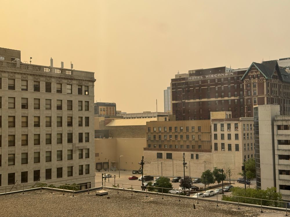 A picture of Milwaukee on August 3rd 2025. The air quality is not great. 