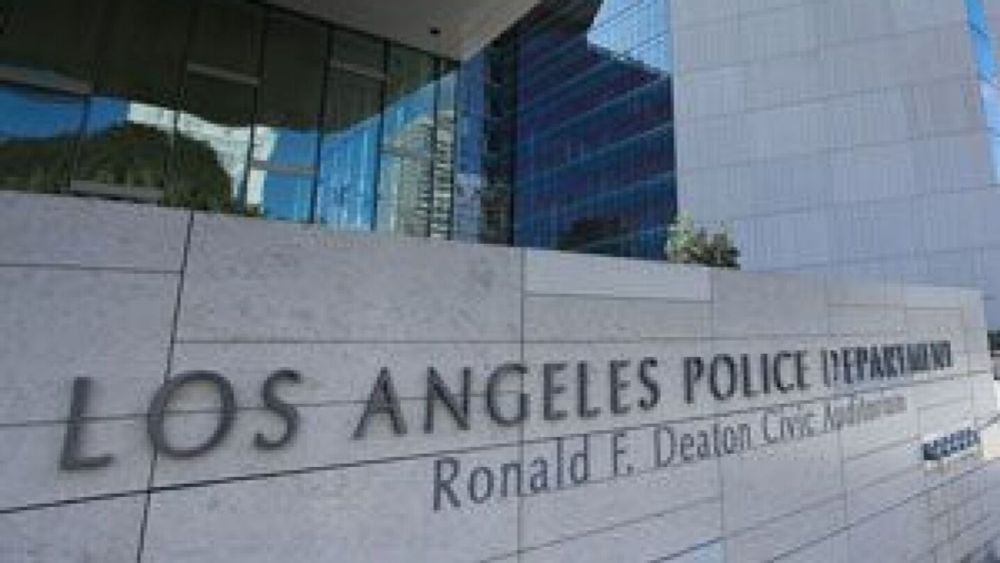 LAPD cop's gun gets stuck on MRI machine in suspected cannabis raid, suit says