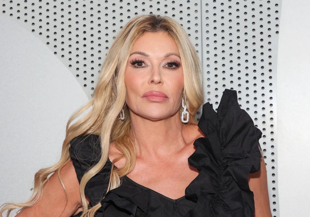 Apparently this is Brandi Glanville these days