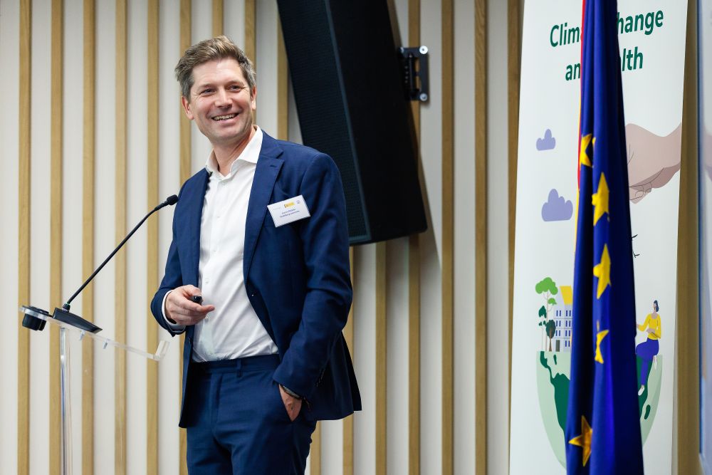 Joacim Rocklöv opening the Seminar