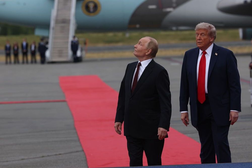 The documents disclose the exact locations and meeting times of the summit and phone numbers of U.S. government staff. They also reveal other sensitive details, such as a menu for a luncheon in honor ...
