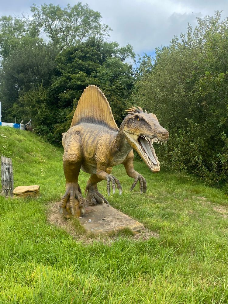Spinosaurus animatronic 