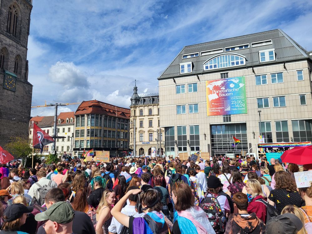 Christopher Street Day in Halle am Marktplatz