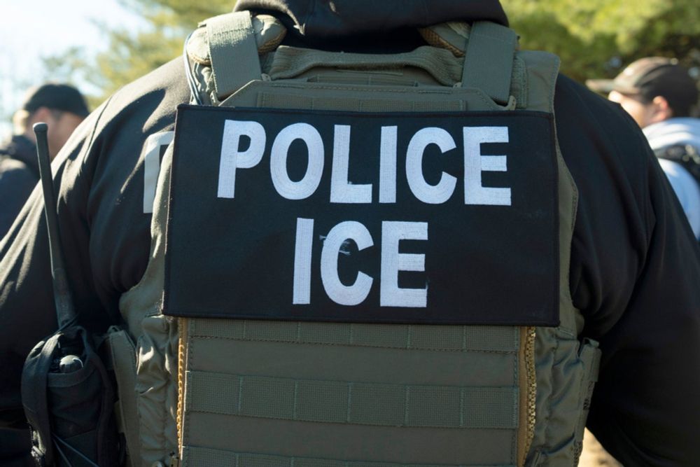 ICE mistakenly detained a US Marshal at an immigration courthouse